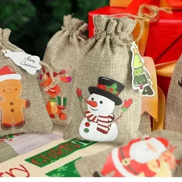 Christmas Burlap Treat Bags - Picture 4 of 6